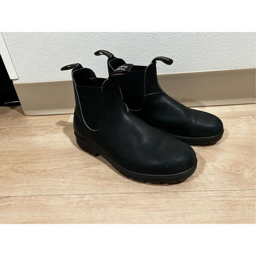 Women’s Blundstones #558 US 9.5 - Picture 3 of 9
